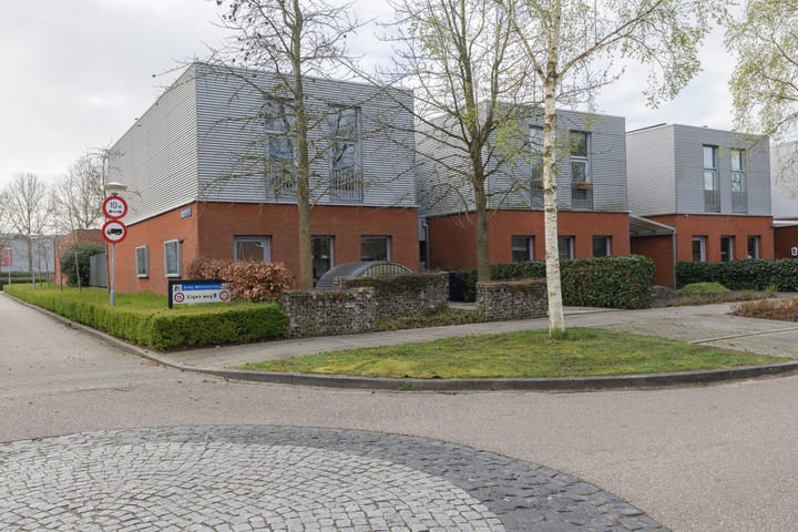 Chagallweg 74