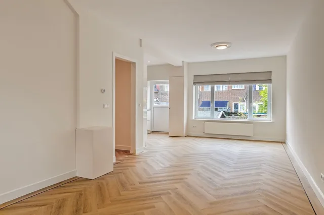 Zestienhovensekade 47