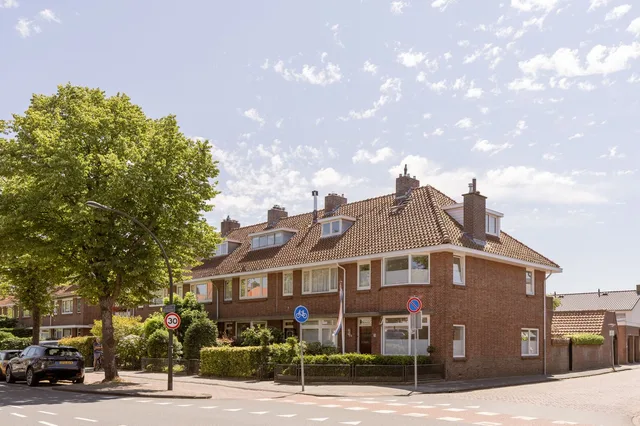 Van Zuylen van Nijeveltstraat 215