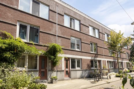 Adrianastraat 128