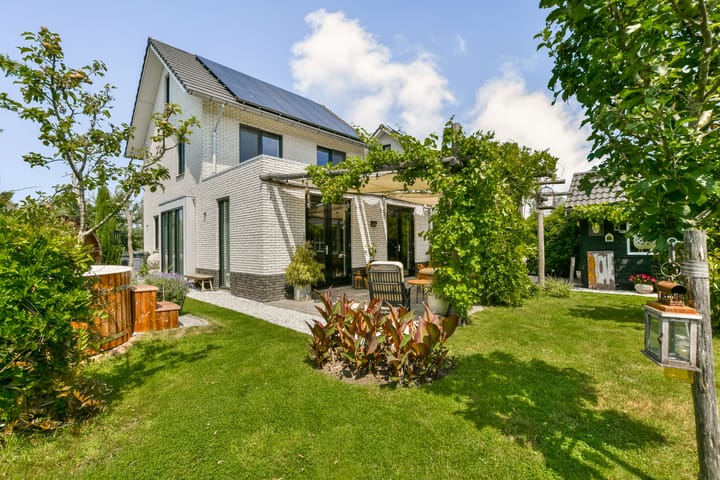 Aristotelesstraat 16