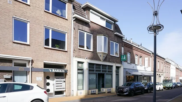 Kerkstraat 16