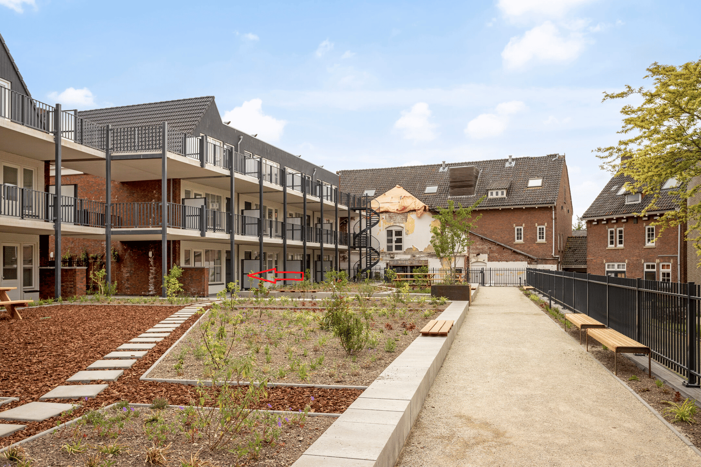 Secr. van Rooijstraat 18