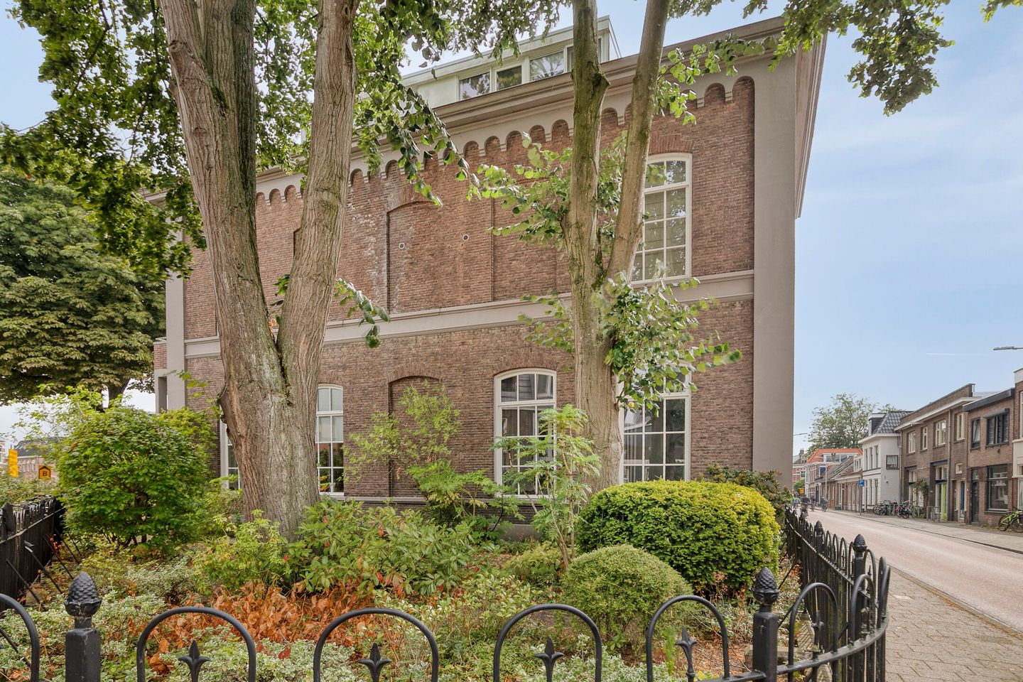 Van Karnebeekstraat 67