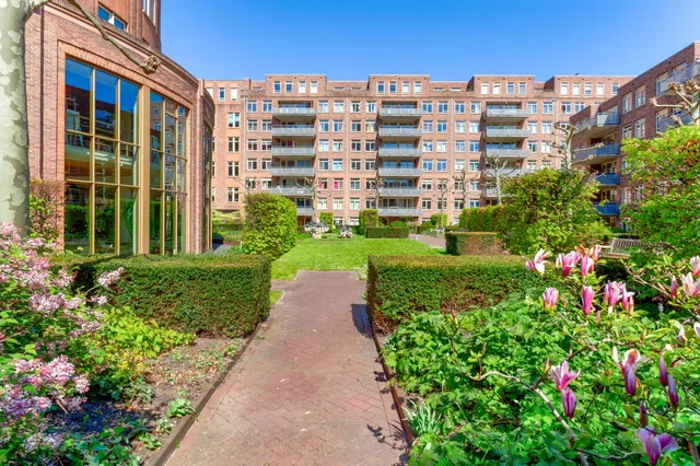 Louise Henriëttestraat 117