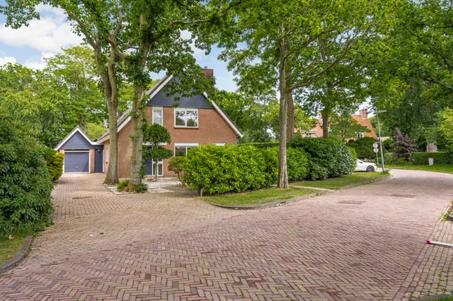 J.A. Rädeckerweg 2