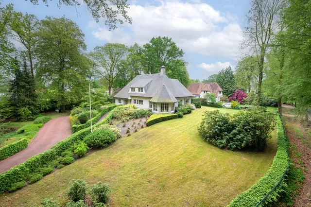 Veldweg 23