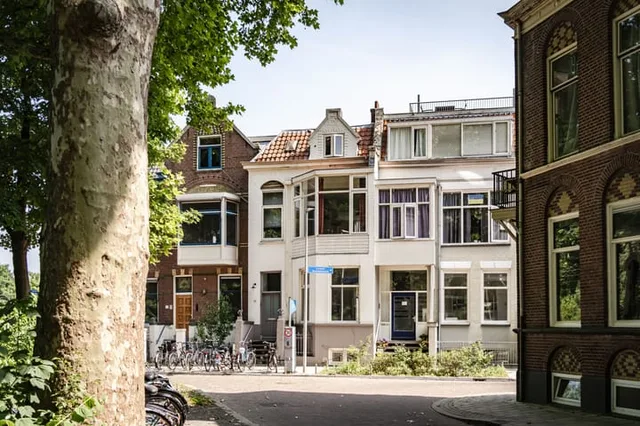 Cornelis Houtmanstraat 4