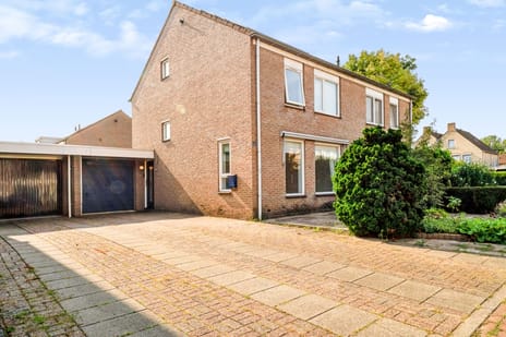Adenauerstraat 4