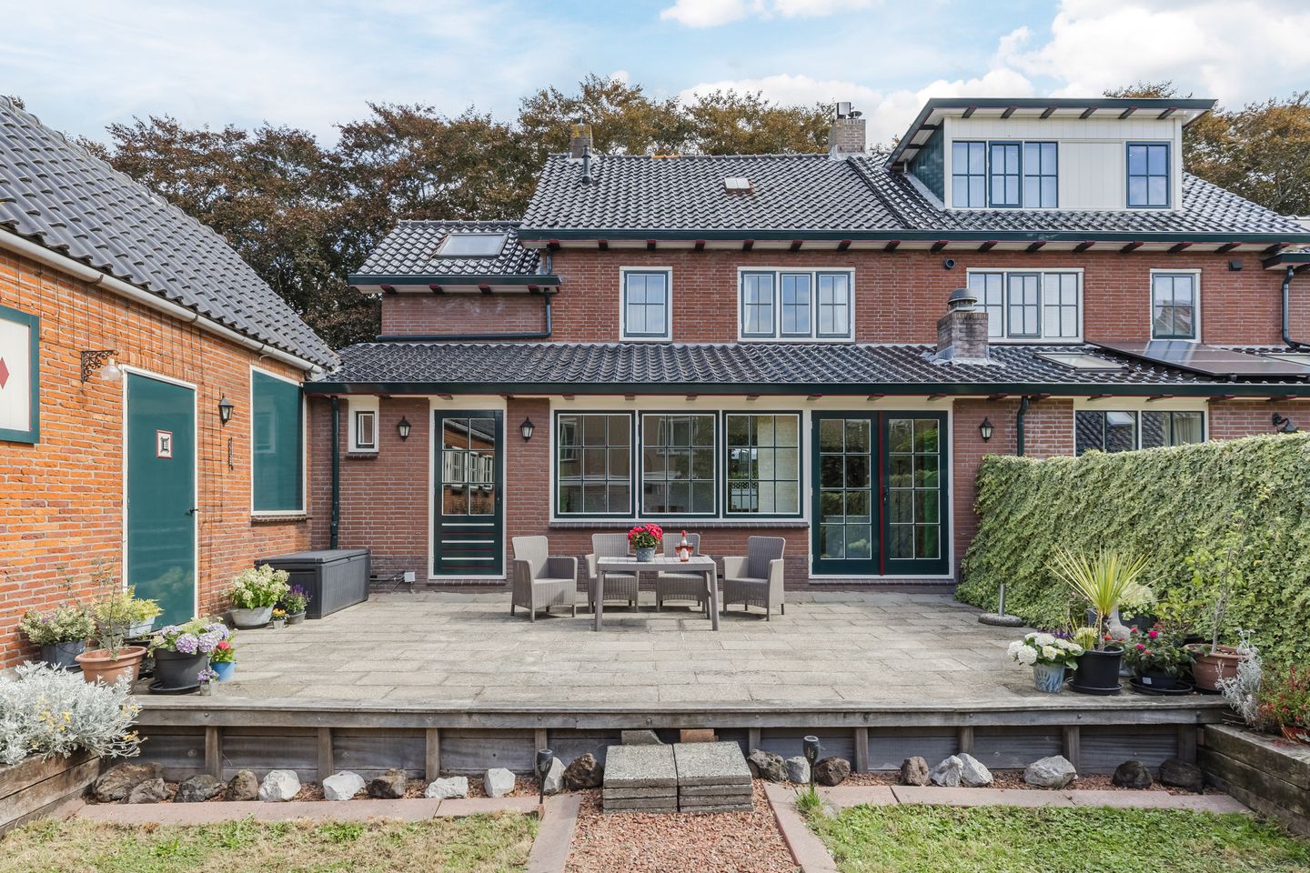 Stationsstraat 6