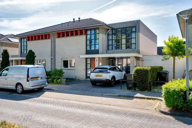 Annie M.G. Schmidtweg 181 1321 LG Almere
