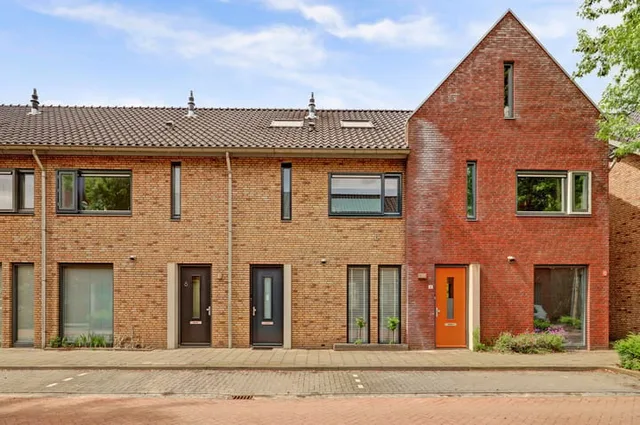 Leliestraat 8