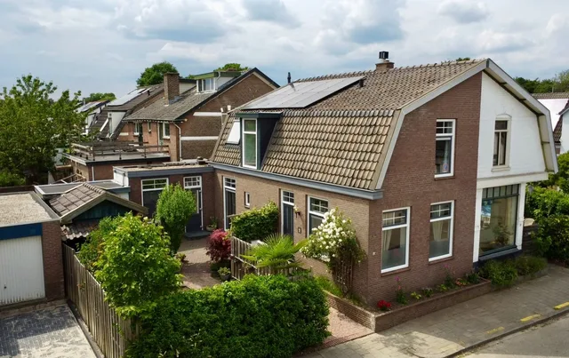 1e Wormenseweg 52