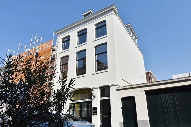 Nieuwe Schoolstraat 1