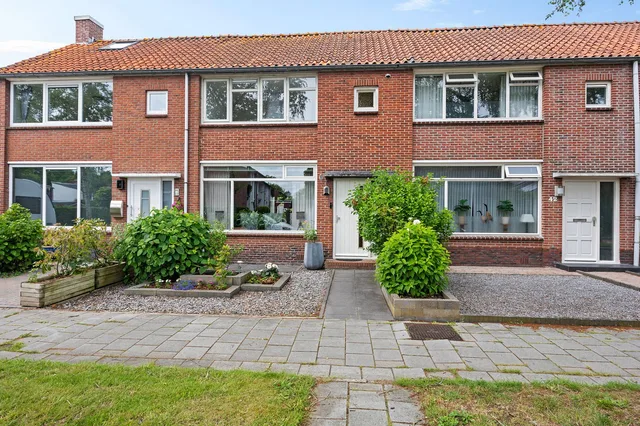 Dr. Th. Tjabbesstraat 44