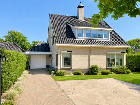 Schoutsakker 8-B