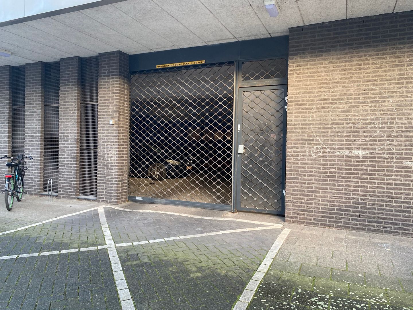 Dwarsstraat 11
