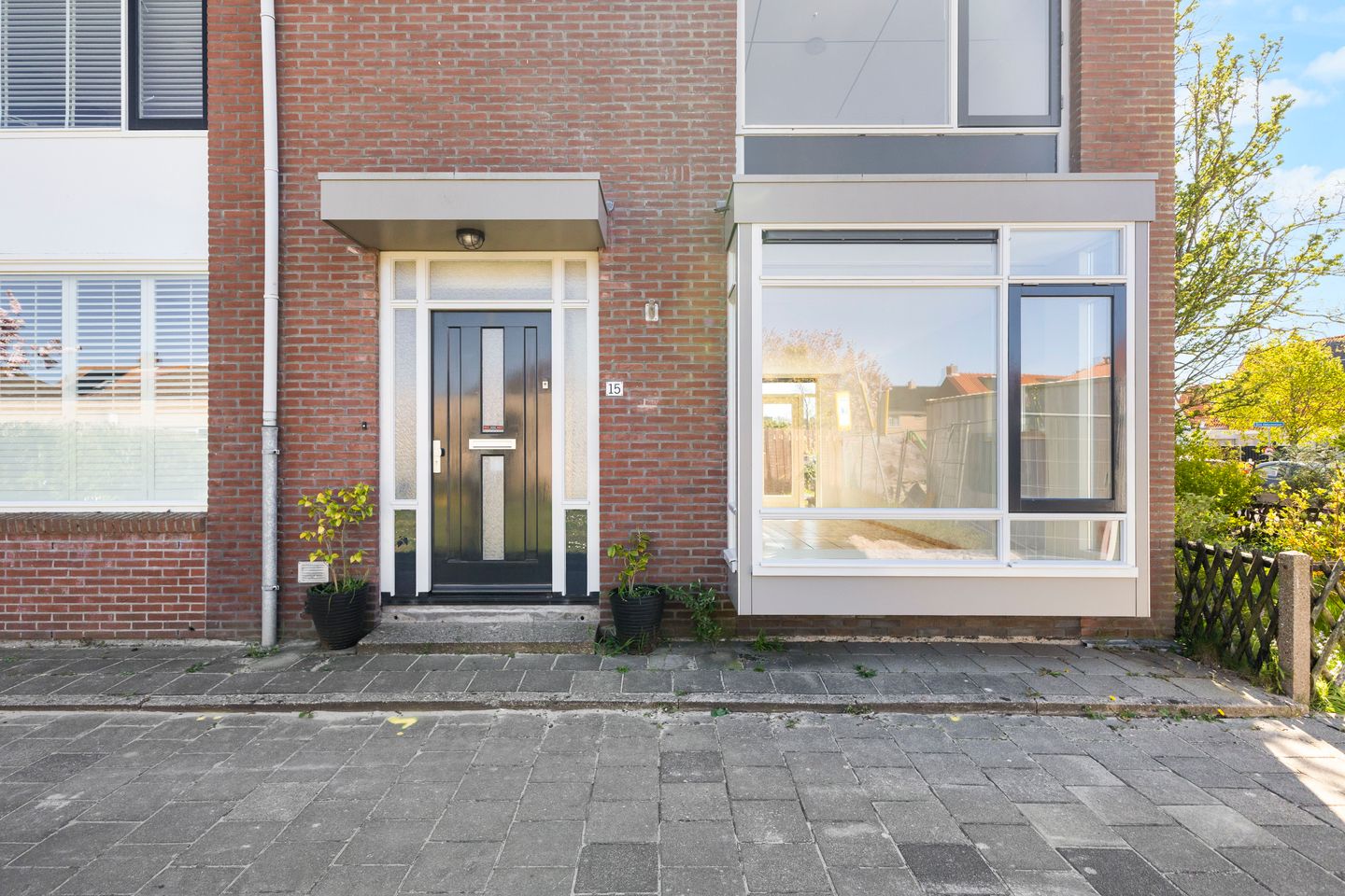 Leendert den Bergerstraat 15