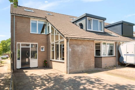 Zwaluwstraat 21