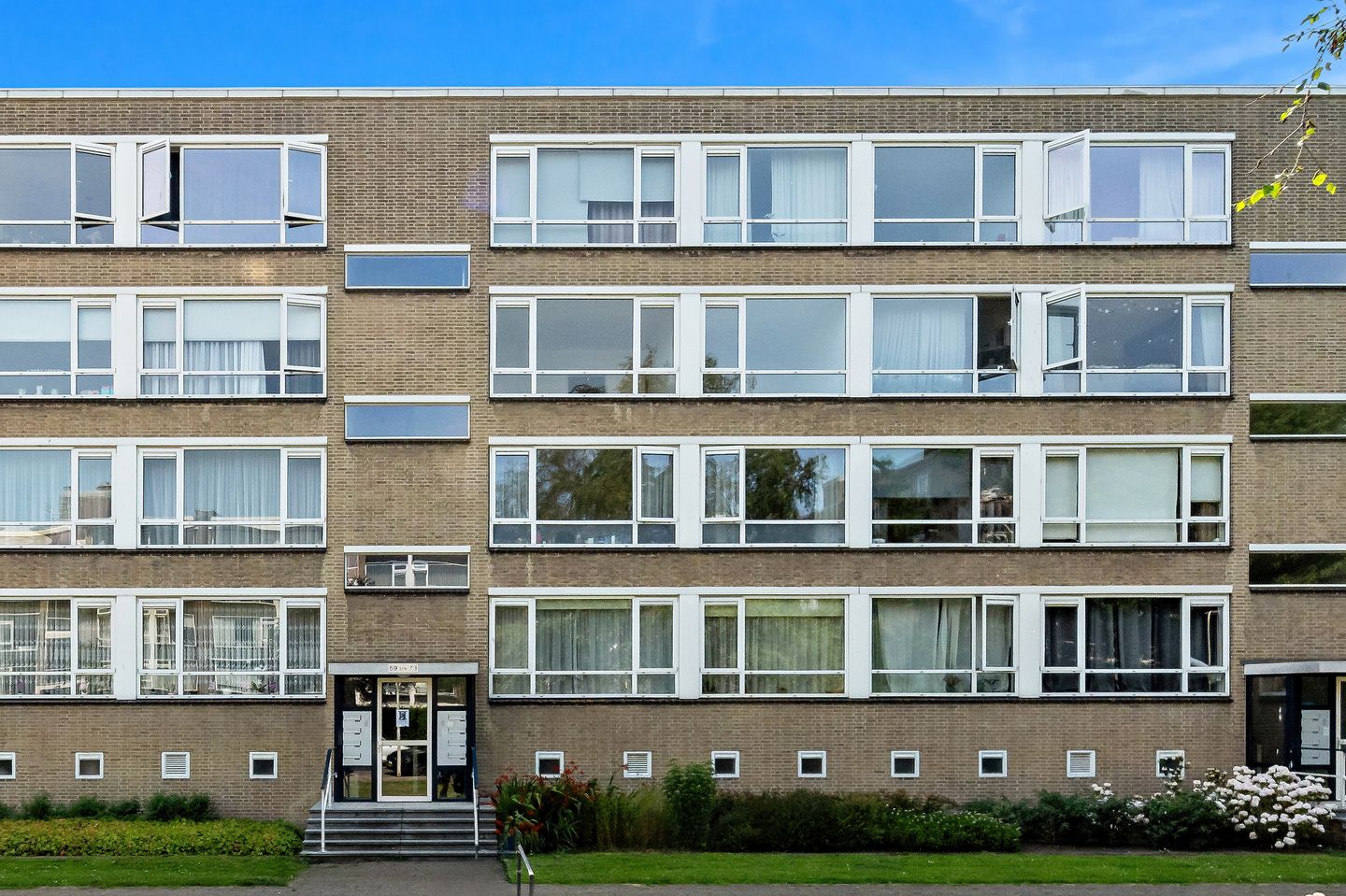 Parelmoerhorst 63