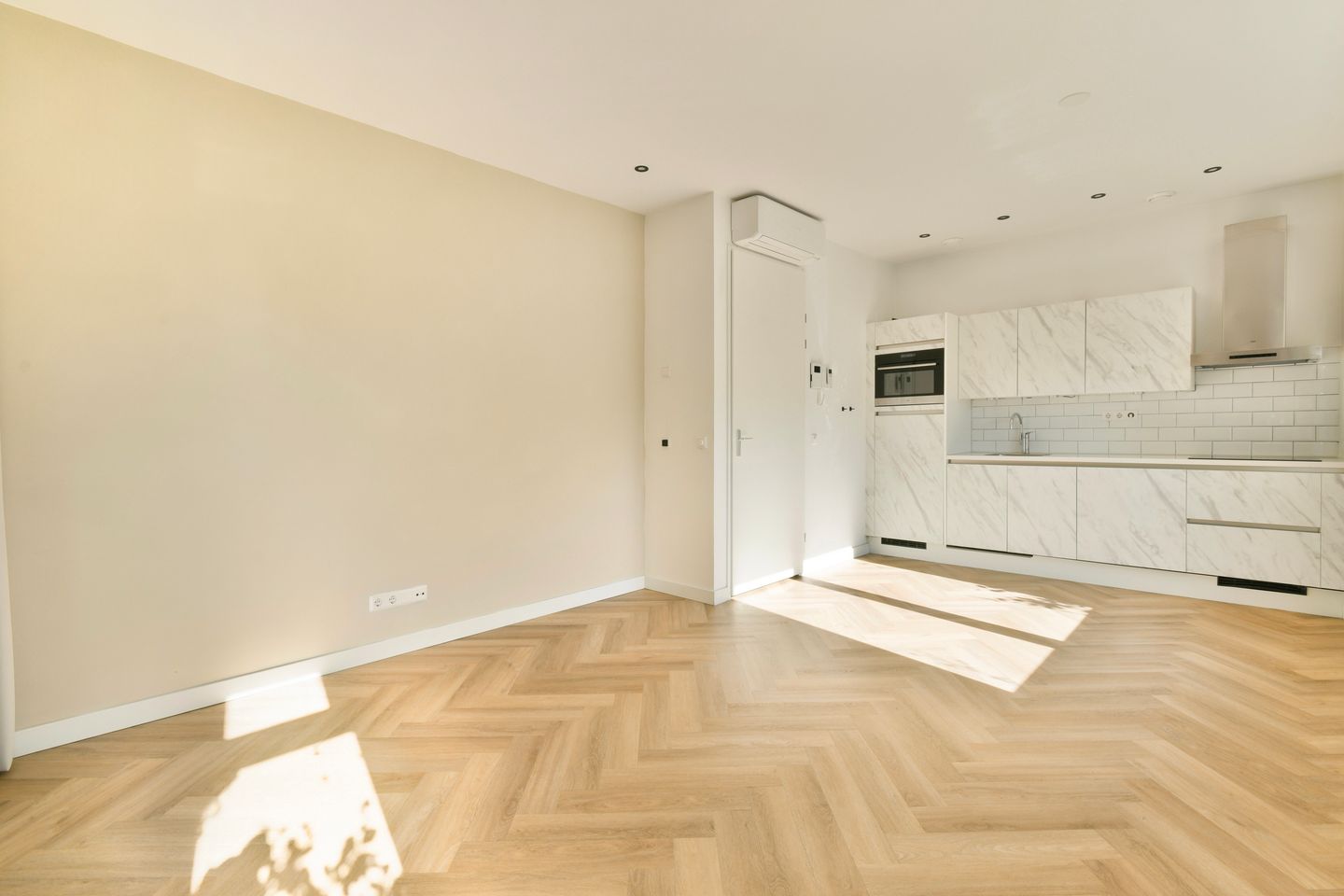 Dorpsstraat 56