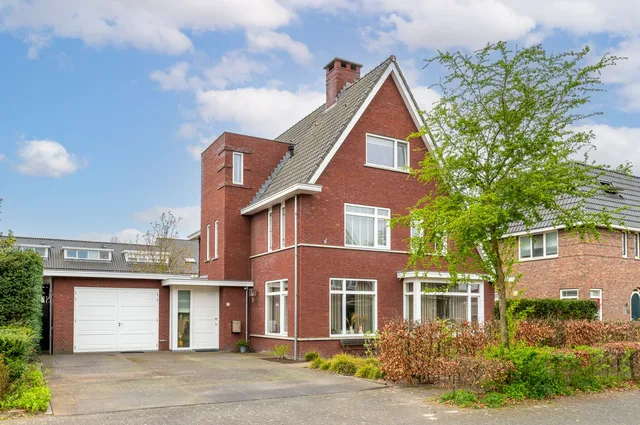 Velpstraat 12