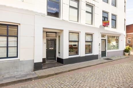 Gravenstraat 86
