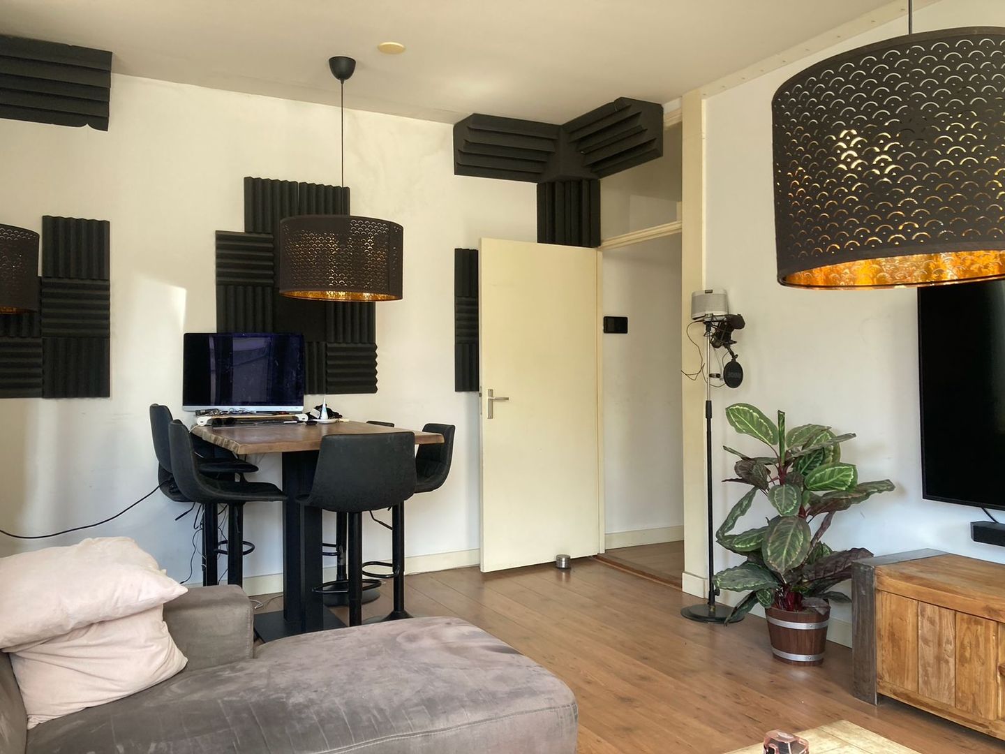 Meerdorpstraat 1