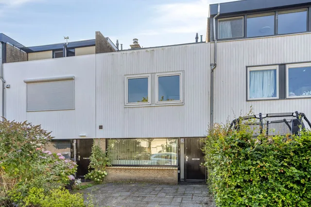 Dr. M.L. Kingstraat 58
