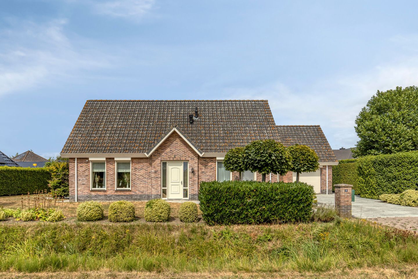 Ambachtsherenwegeling 25