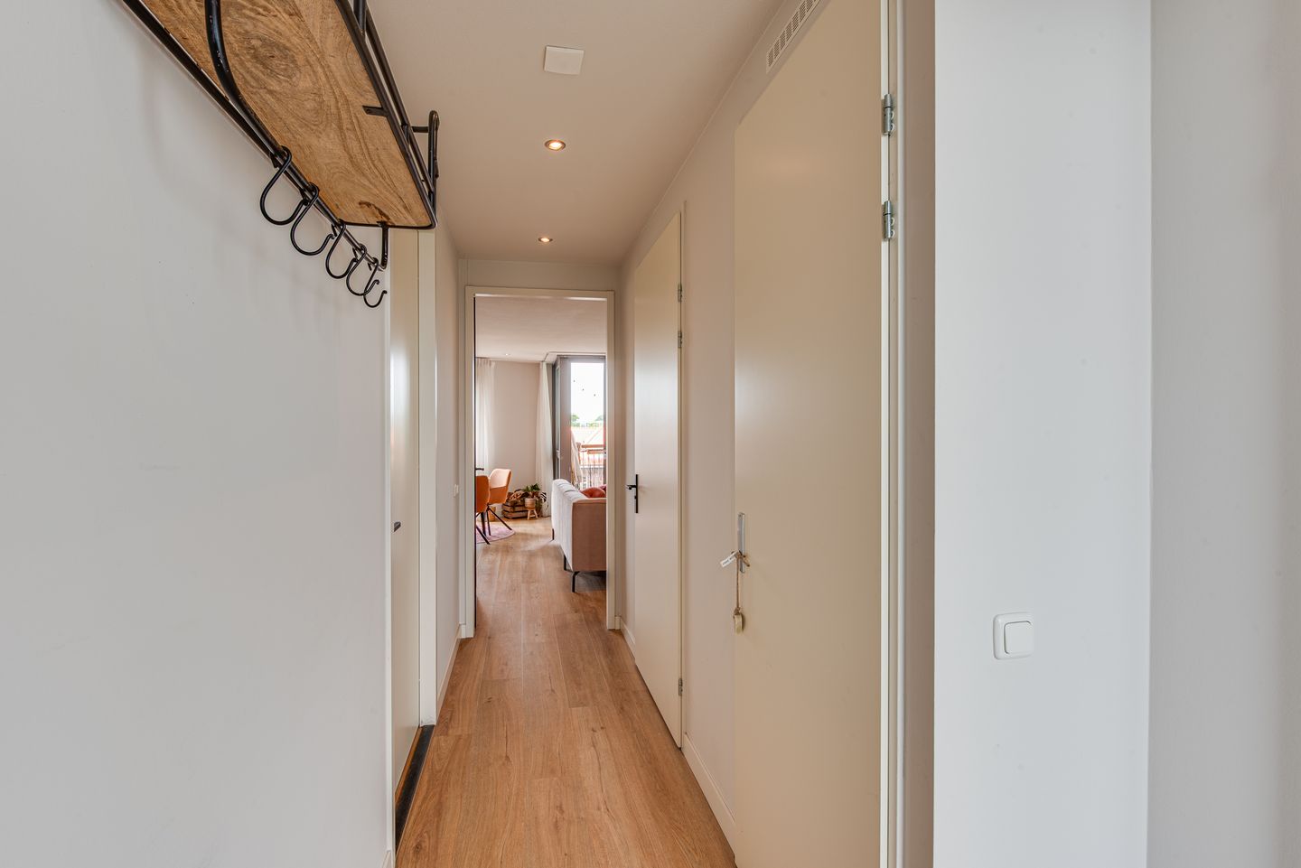 Raadhuisstraat 43