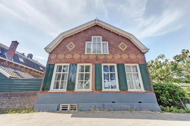Kanaalweg 81