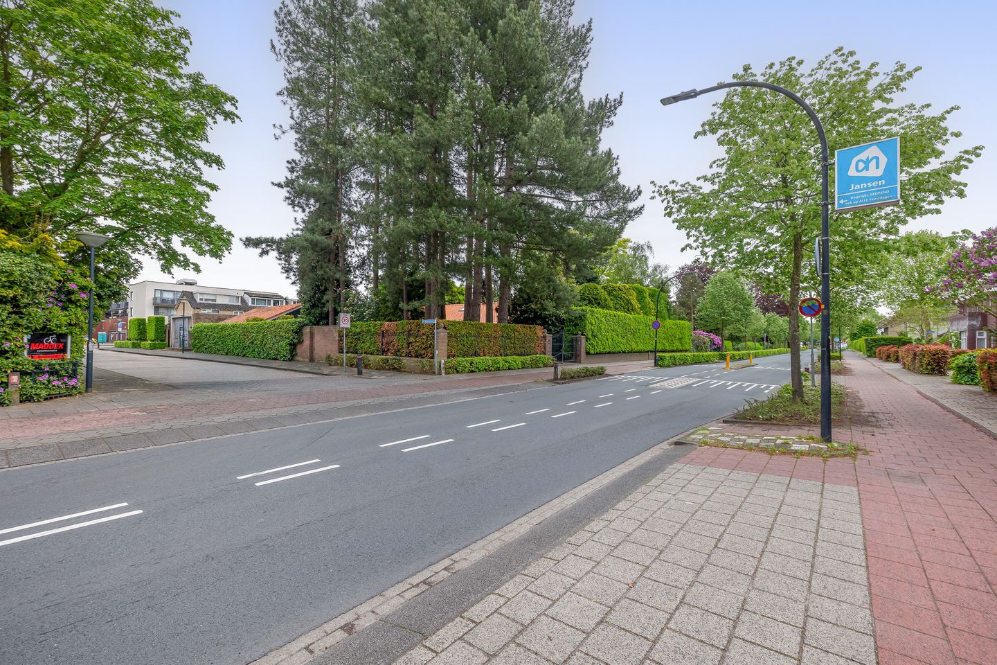 Burgemeester Smeelelaan 66