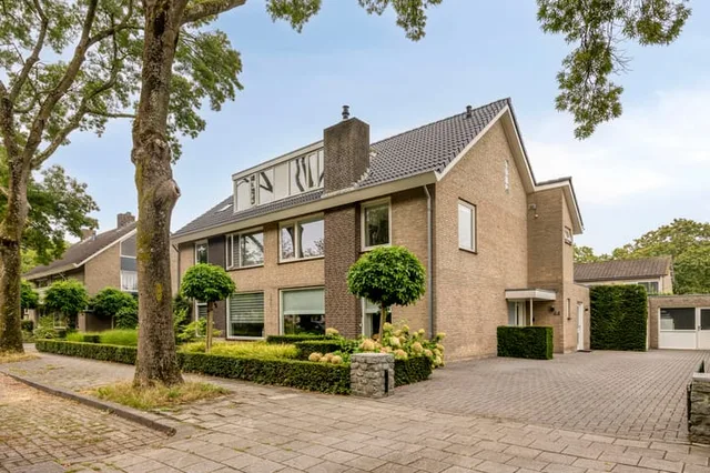 Van Kalmthoutlaan 44
