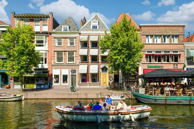 Nieuwe Rijn 17