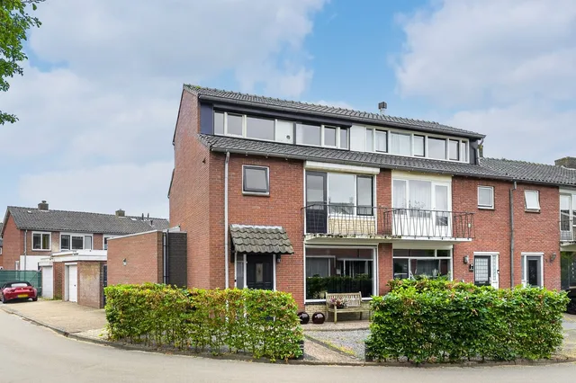Hazelaarstraat 1