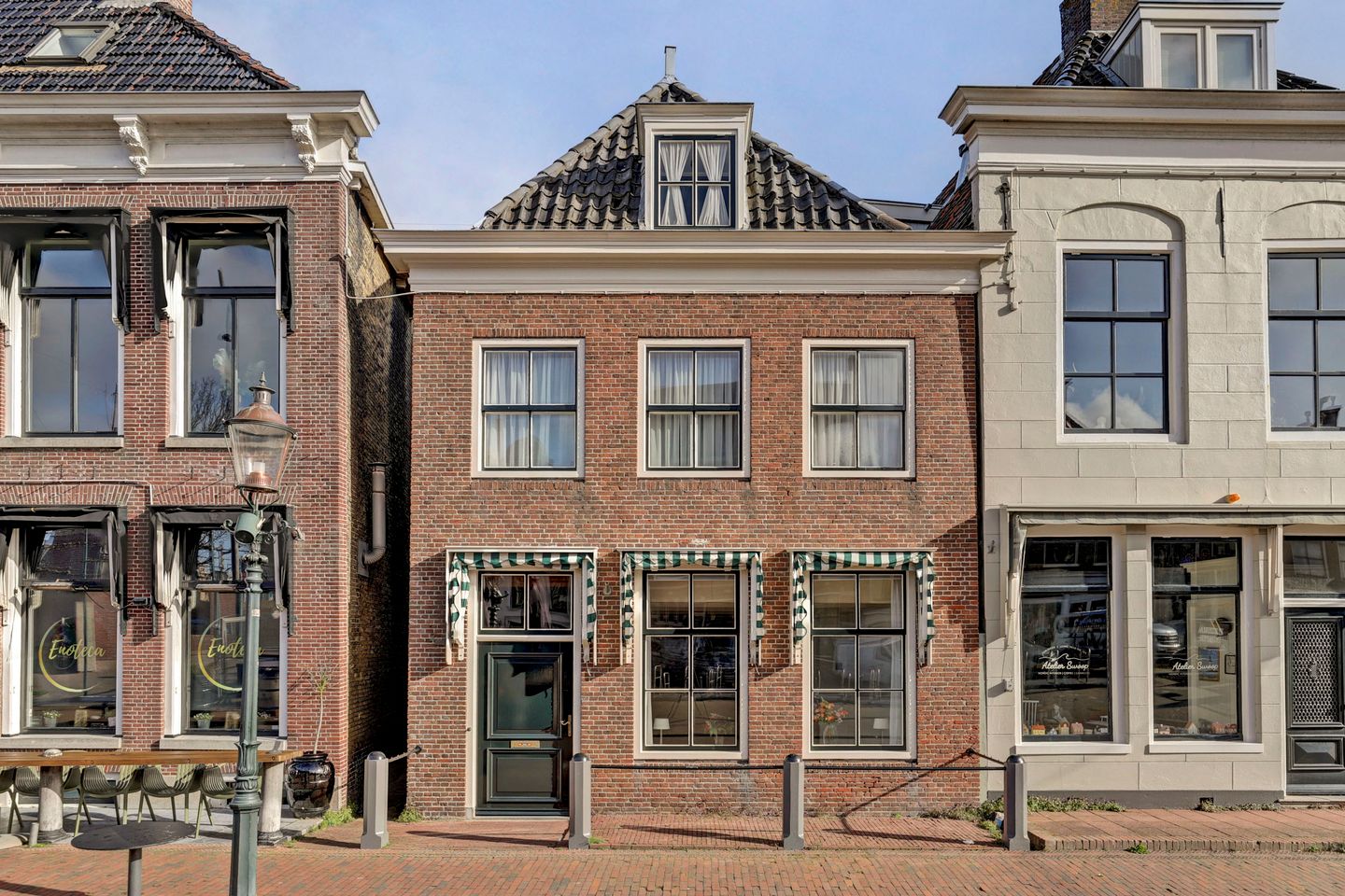 Grote Bredeplaats 7