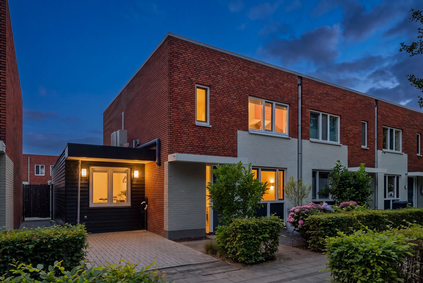 Van der Waalsstraat 21