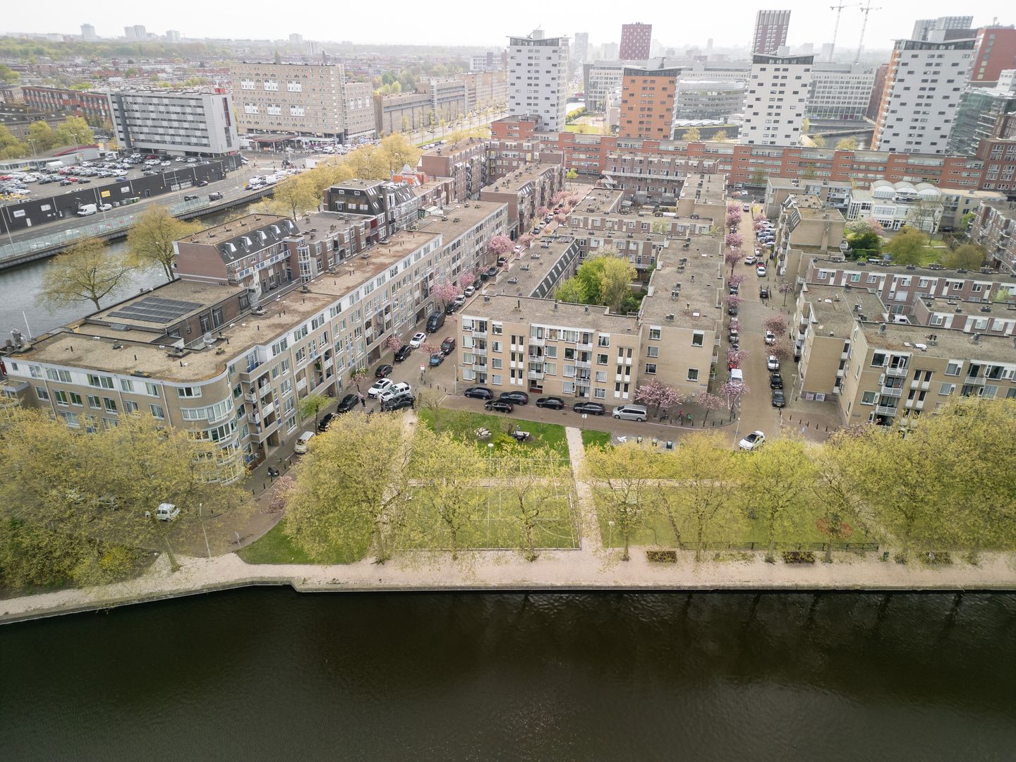Van Leeuwenhoekstraat 151