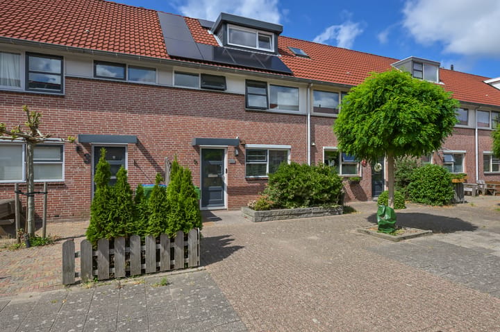 Roosje Vosstraat 5