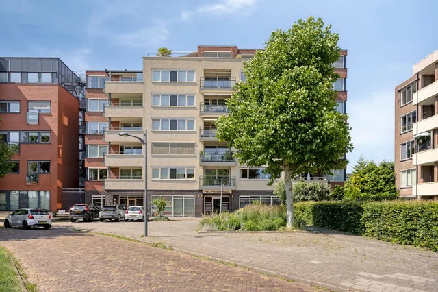 Trambaan 2-3
