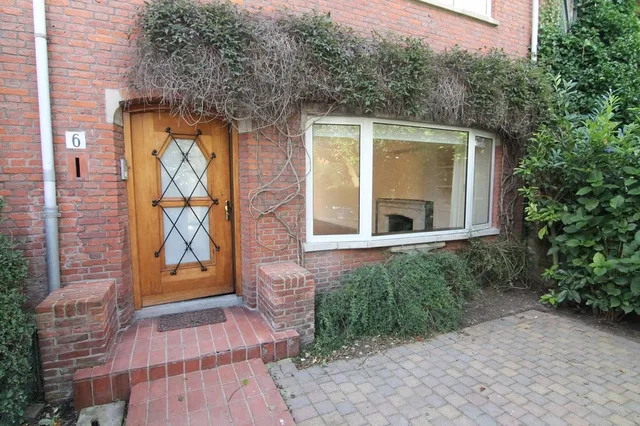 Van Wouwstraat 6