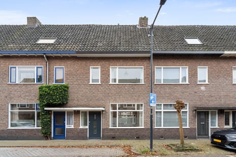 Maanstraat 12