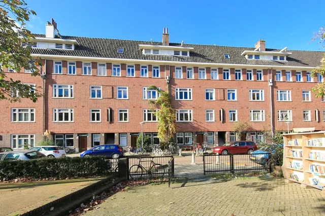 Paramariboplein 51-1