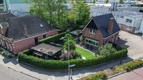 Parallelweg 102