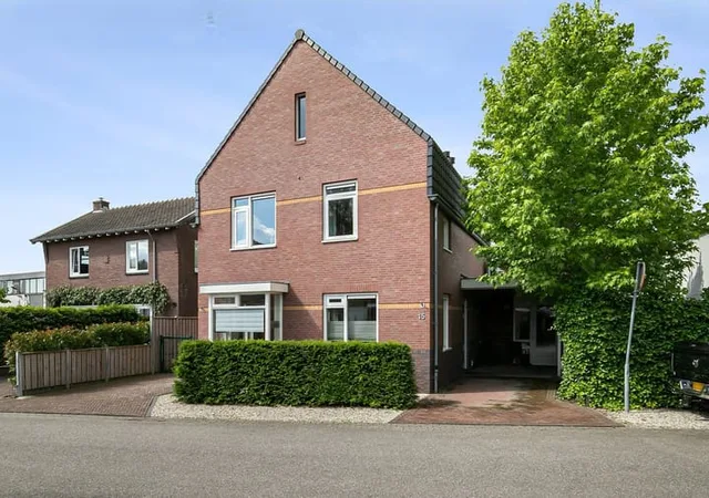 Veldhuisstraat 15