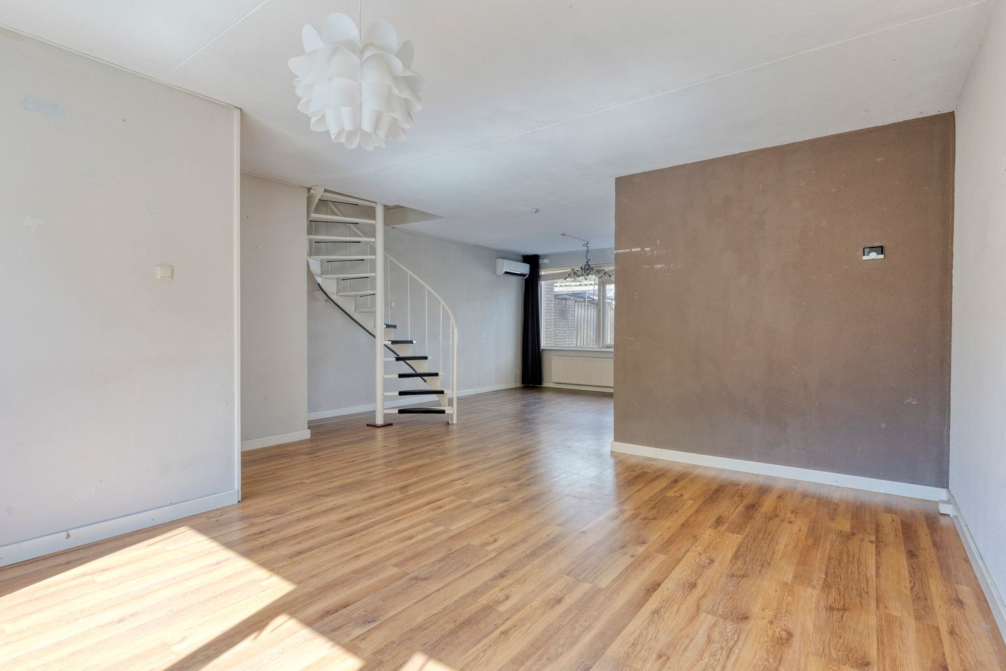 Peter Corneliusstraat 11