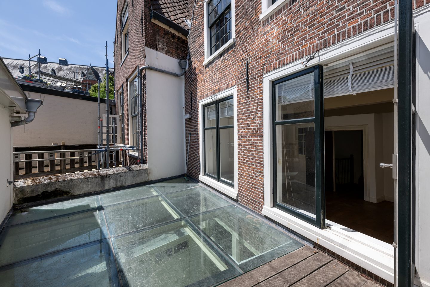 Steenschuur 14