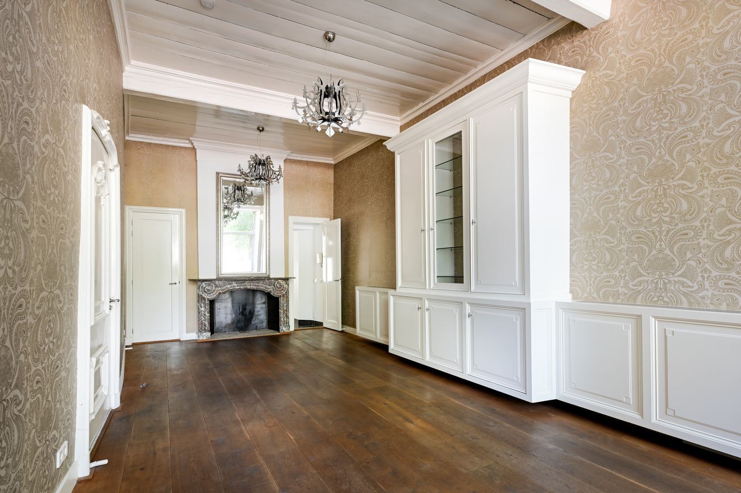 Steenschuur 14