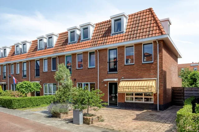 Zandberglaan 25